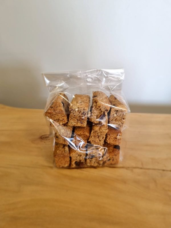Mama's date, fruit and nut rusks - Image 2